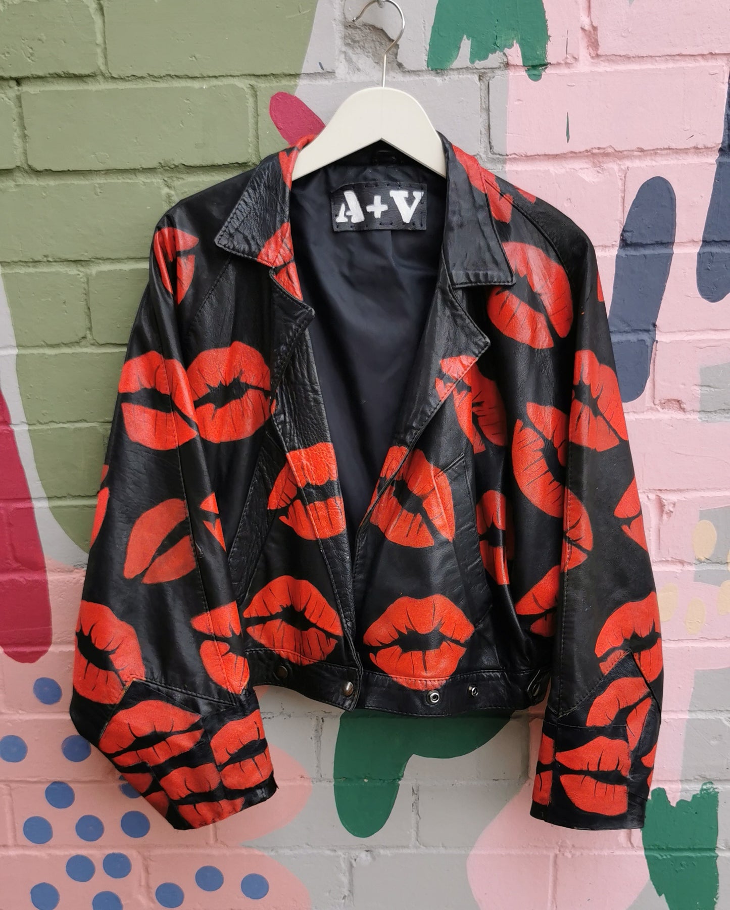 Lips Jacket